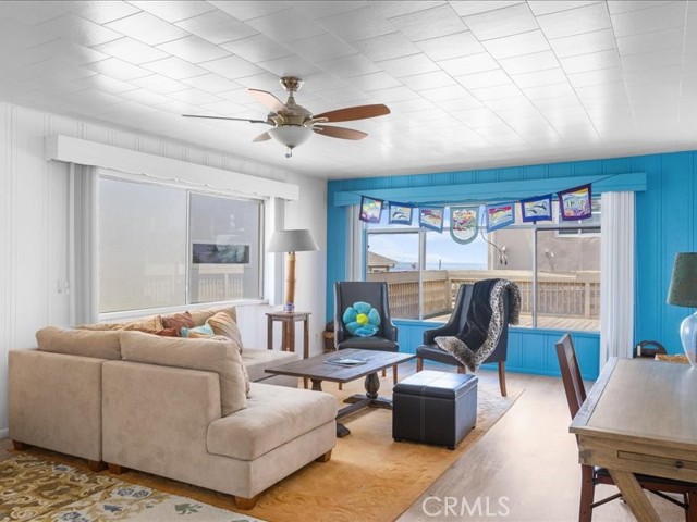 2770 Orville Avenue, Cayucos CA: https://media.crmls.org/medias/c8c9126f-30e4-4c65-8f36-f1c5f97c87bf.jpg