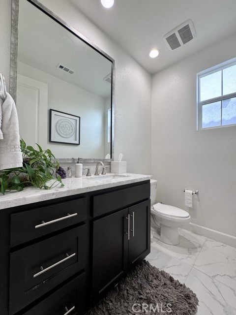 38572 Rosegate Place, Murrieta CA: https://media.crmls.org/medias/c8c91ed6-8362-4606-84c4-11b65a31a2bc.jpg