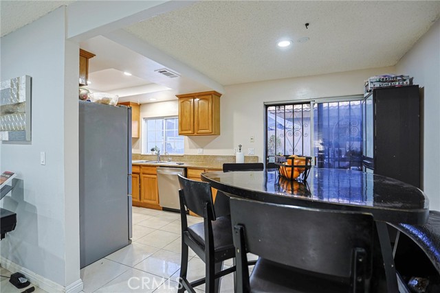 Detail Gallery Image 14 of 44 For 10805 Westminster, Garden Grove,  CA 92843 - 2 Beds | 1/1 Baths