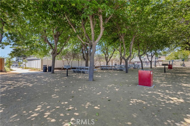 Detail Gallery Image 35 of 36 For 14772 Briarcliff Pl, Tustin,  CA 92780 - 3 Beds | 2 Baths