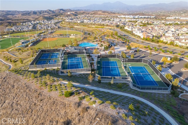 111 Juniper Drive, Rancho Mission Viejo CA: https://media.crmls.org/medias/c8cb3c2b-c596-4acb-939c-865d146516eb.jpg