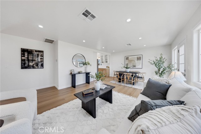 Detail Gallery Image 6 of 28 For 4730 Benito St, Montclair,  CA 91763 - 4 Beds | 1/1 Baths