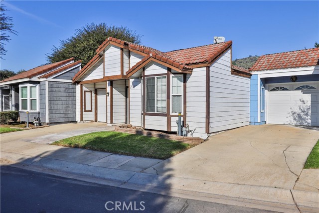 Detail Gallery Image 2 of 22 For 1785 Home, Pomona,  CA 91768 - 2 Beds | 1 Baths