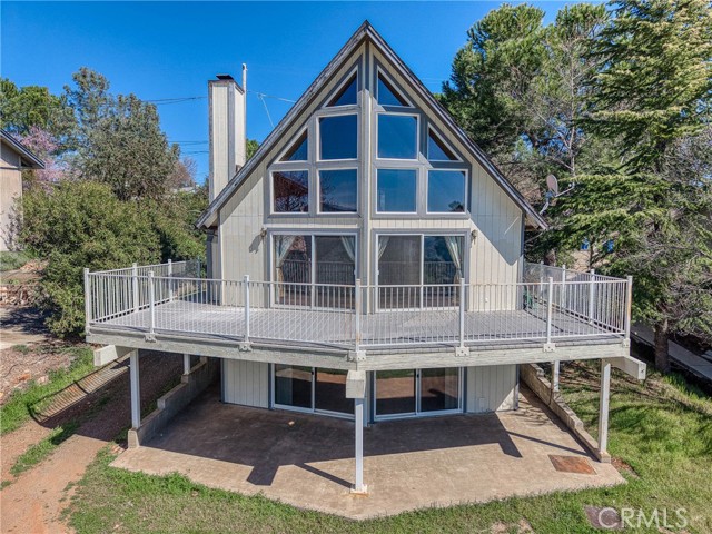 Detail Gallery Image 4 of 69 For 19383 Stonegate Rd, Hidden Valley Lake,  CA 95467 - 4 Beds | 3 Baths