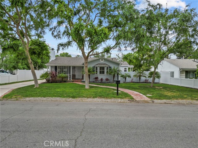 Front Image Thumbnail for CRSR26067570