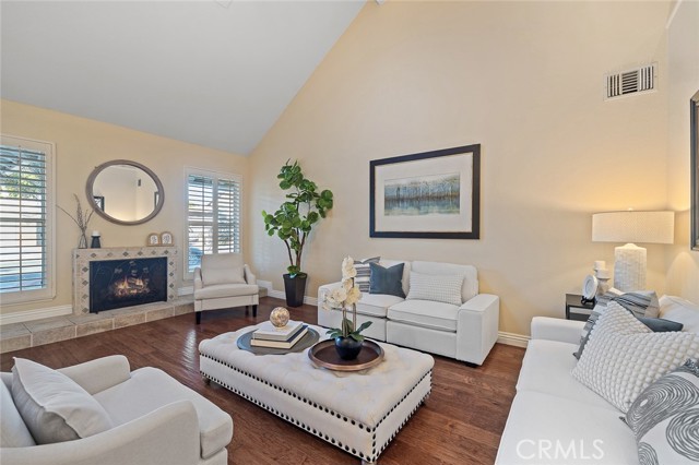 Detail Gallery Image 8 of 51 For 4200 via Norte, Cypress,  CA 90630 - 4 Beds | 3 Baths