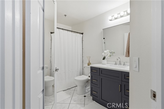 Detail Gallery Image 13 of 38 For 535 Magnolia #113,  Long Beach,  CA 90802 - 1 Beds | 1 Baths