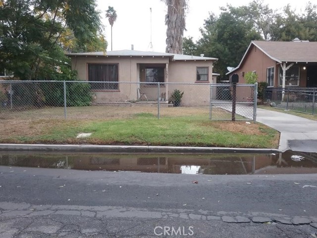 1592 W 11Th St, San Bernardino, CA 92411