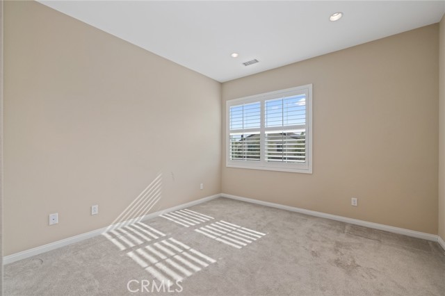 Detail Gallery Image 19 of 22 For 133 Waterleaf, Irvine,  CA 92618 - 3 Beds | 2/1 Baths