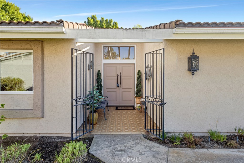 MLS #OC25257663 image #5