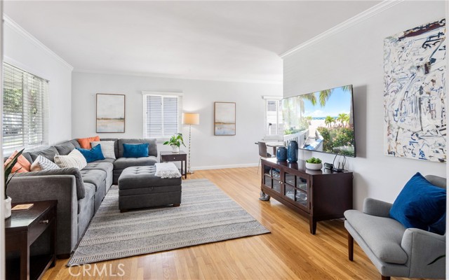 2708 183rd Street, Redondo Beach, California 90278, 3 Bedrooms Bedrooms, ,1 BathroomBathrooms,Residential,For Sale,183rd,SB25233355