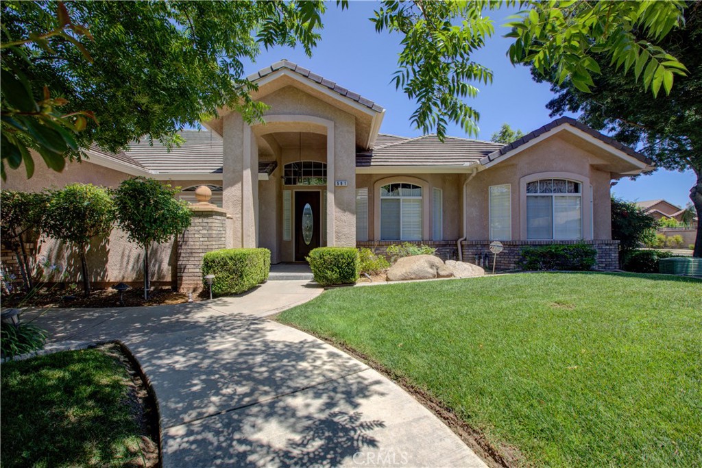 591 Bobolink Court
