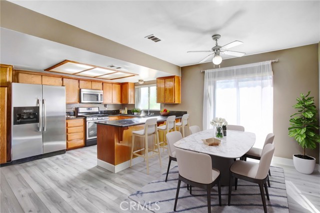 17582 Brightman Avenue, Lake Elsinore CA: https://media.crmls.org/medias/c8d19f8f-262b-44ef-a084-67d3862a554b.jpg
