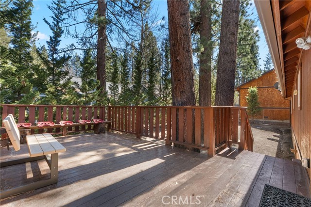 Detail Gallery Image 36 of 52 For 261 Crater Lake, Big Bear Lake,  CA 92315 - 3 Beds | 2 Baths
