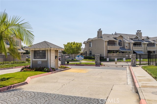 Detail Gallery Image 29 of 31 For 1850 W Falmouth Ave #1,  Anaheim,  CA 92801 - 2 Beds | 2/1 Baths