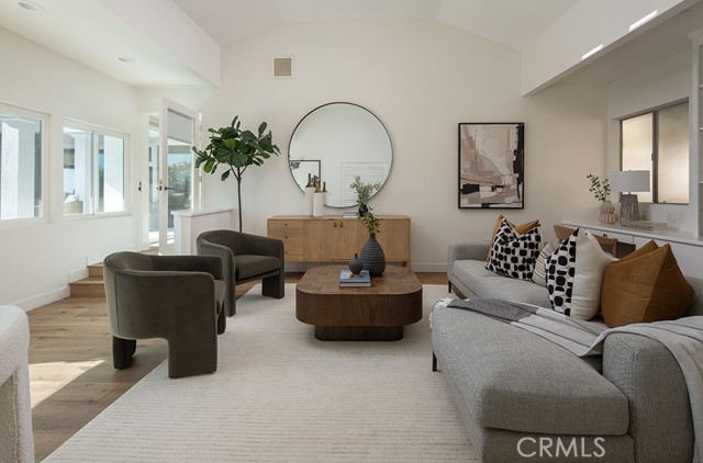 Detail Gallery Image 7 of 17 For 1007 White Sails, Corona Del Mar,  CA 92625 - 3 Beds | 2 Baths
