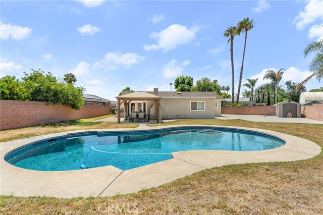 Detail Gallery Image 29 of 39 For 12310 Kellogg Ave, Chino,  CA 91710 - 4 Beds | 2 Baths