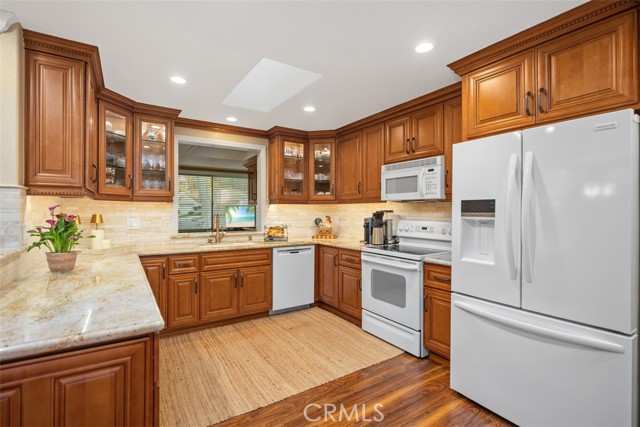 Detail Gallery Image 13 of 52 For 5249 Duenas, Laguna Woods,  CA 92637 - 2 Beds | 2 Baths