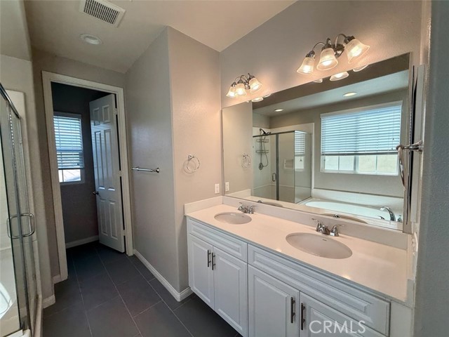 Detail Gallery Image 7 of 17 For 16084 Alpine Meadows Ave, Chino,  CA 91708 - 3 Beds | 3/1 Baths