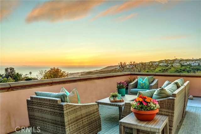Detail Gallery Image 7 of 53 For 1959 Temple Hills Dr, Laguna Beach,  CA 92651 - 4 Beds | 4 Baths