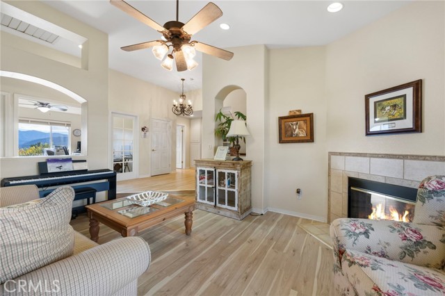 3832 Sourdough, Acton CA: https://media.crmls.org/medias/c8d4a28b-c434-4d09-8270-6be42a7ebd72.jpg