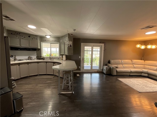 Detail Gallery Image 2 of 36 For 149 Danielle Way #161,  Folsom,  CA 95630 - 2 Beds | 2 Baths