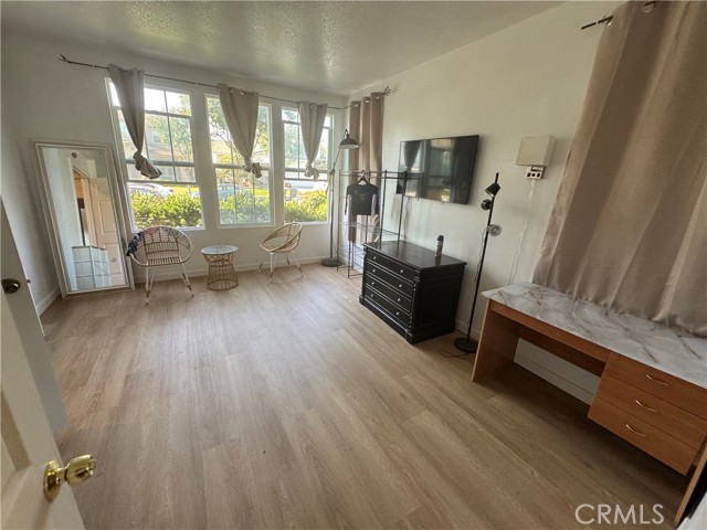 6609 angelina, Chino CA: https://media.crmls.org/medias/c8d51cd0-bbb6-4fce-8a40-ad3bf0076f27.jpg