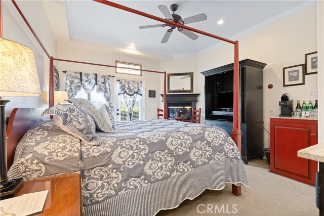 95 S Ocean Avenue, Cayucos CA: https://media.crmls.org/medias/c8d6616d-e025-485d-bad4-b40f981f6349.jpg
