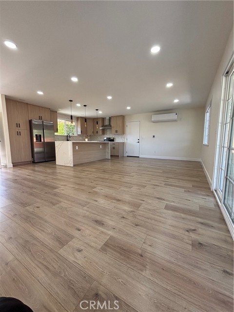 Detail Gallery Image 11 of 33 For 6520 Debs, West Hills,  CA 91307 - 3 Beds | 2 Baths