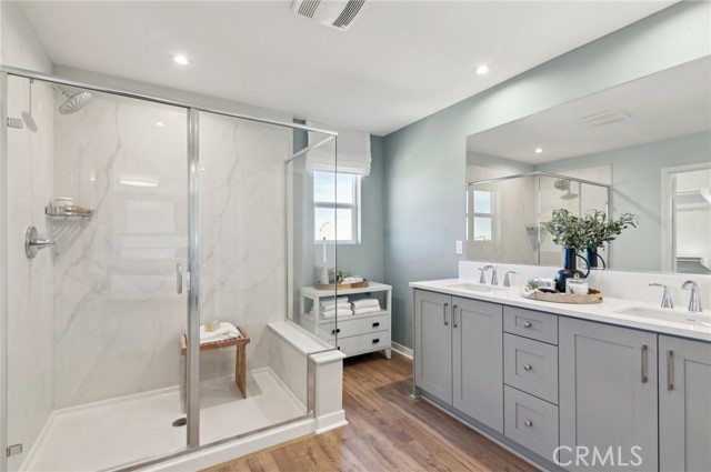 Detail Gallery Image 17 of 32 For 6737 Solera Dr, Palmdale,  CA 93552 - 5 Beds | 4 Baths