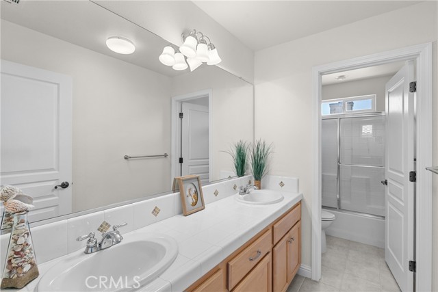 2511 Del Sur, Santa Maria CA: https://media.crmls.org/medias/c8d70a6d-8aeb-4b6b-8598-49ed2f130ac6.jpg