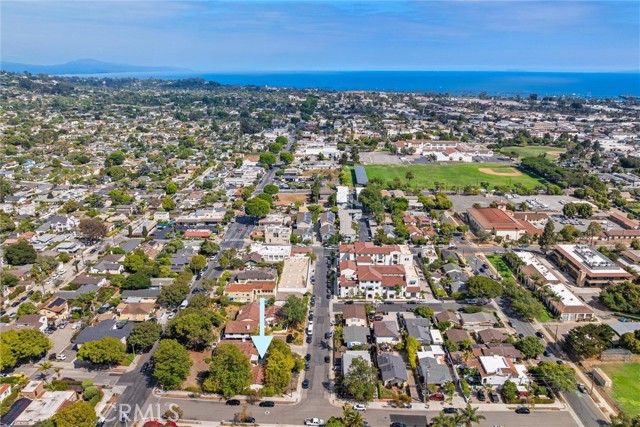 930 Philinda Avenue, Santa Barbara CA: https://media.crmls.org/medias/c8d7635a-8116-4010-9800-3607a9481e58.jpg