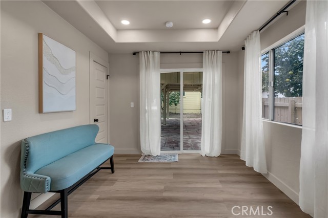 Detail Gallery Image 16 of 47 For 520 E 8th St, Corona,  CA 92879 - 4 Beds | 2 Baths