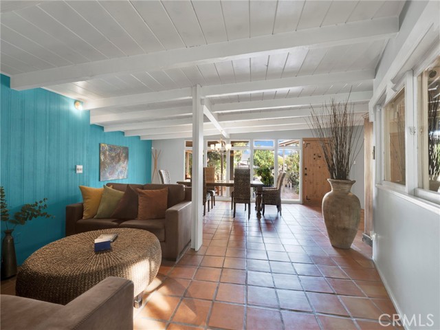 6033 Fulcher photo 11