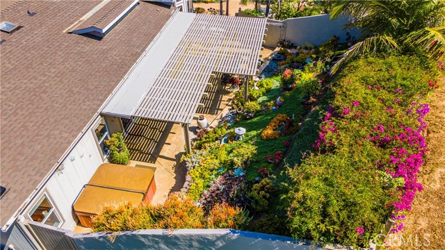 40468 Rock Mountain Drive, Fallbrook CA: https://media.crmls.org/medias/c8dac1a8-bbb0-45dc-9504-3f44b7085c8c.jpg