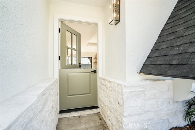 Detail Gallery Image 6 of 36 For 8342 Friesland Dr, Huntington Beach,  CA 92647 - 3 Beds | 2 Baths