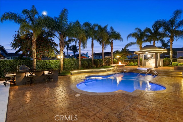 Detail Gallery Image 2 of 74 For 4030 - 4032 W 178th St, Torrance,  CA 90504 - 6 Beds | 3 Baths