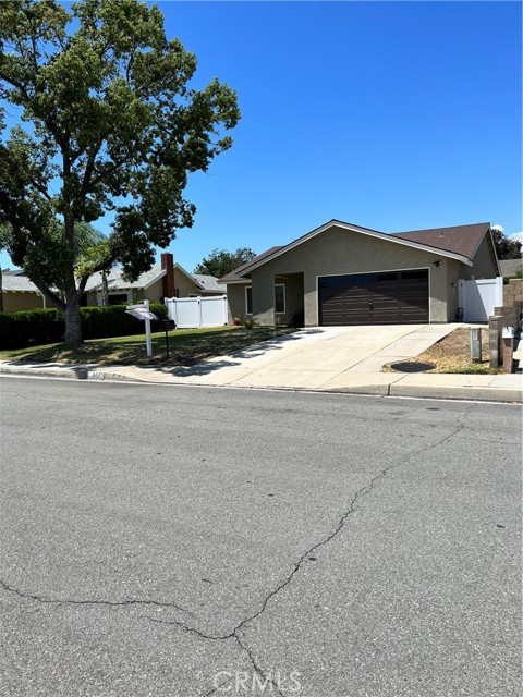 Image 2 for 927 E Banyan St, Ontario, CA 91761