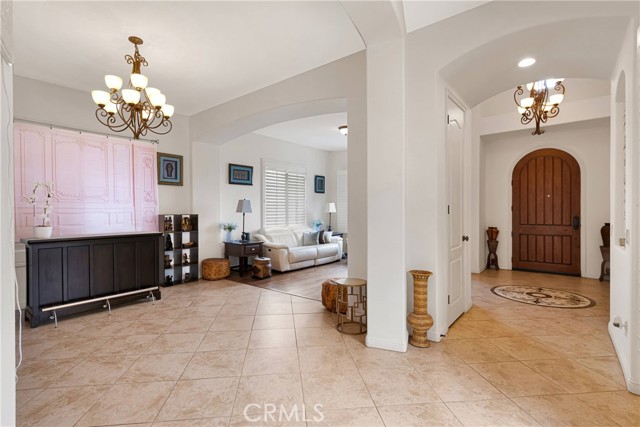 Detail Gallery Image 8 of 64 For 12982 Topsham, Apple Valley,  CA 92308 - 4 Beds | 3/1 Baths