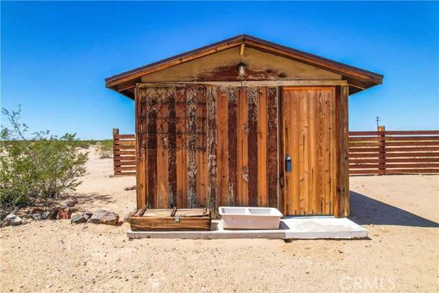 Detail Gallery Image 17 of 48 For 66488 Pole Line Rd, Joshua Tree,  CA 92252 - 0 Beds | 1 Baths