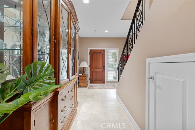 Detail Gallery Image 6 of 43 For 211 S Francisca, Redondo Beach,  CA 90277 - 4 Beds | 3 Baths