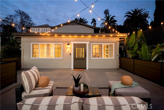 1030 Echo Park Avenue, Los Angeles CA: https://media.crmls.org/medias/c8de0258-4cd2-48a0-adca-ea8f588446d3.jpg