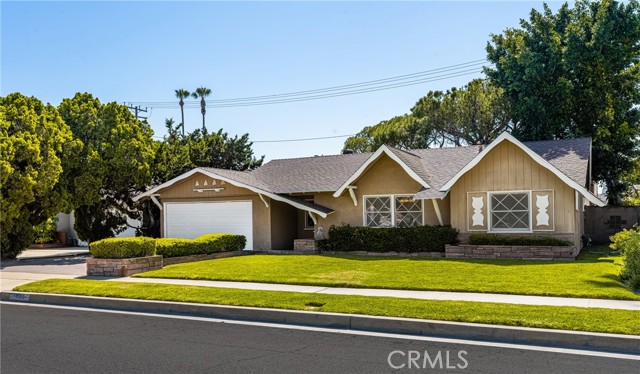 Image 1 of 32 For 625 Valley Street