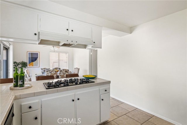 1941 W 235th Place, Torrance CA: https://media.crmls.org/medias/c8df8280-779e-493b-a68c-2699d48f87cb.jpg