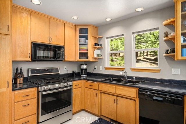Detail Gallery Image 15 of 46 For 120 Top of the West Dr., Chester,  CA 96020 - 3 Beds | 2 Baths