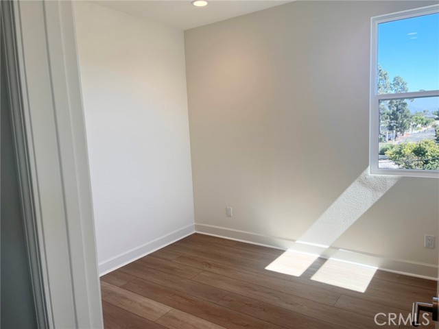 541 Tracy Place photo 19