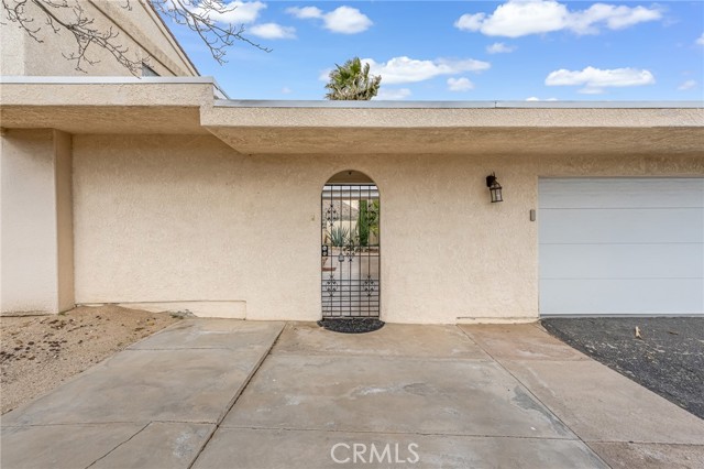 Detail Gallery Image 4 of 66 For 7731 Arrowhead, Yucca Valley,  CA 92284 - 3 Beds | 2 Baths