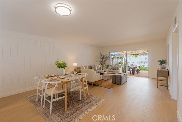 Detail Gallery Image 3 of 28 For 83 W Garden Gr, Port Hueneme,  CA 93041 - 3 Beds | 2 Baths