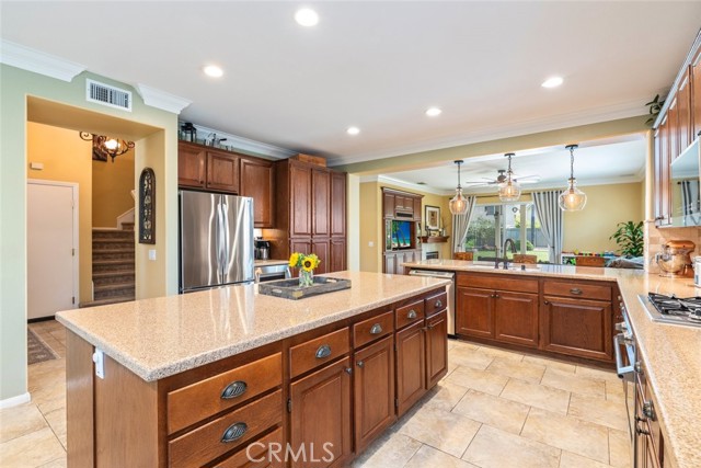 40433 Wgasa Place, Temecula CA: https://media.crmls.org/medias/c8e084e7-e56c-4b01-9359-f7e596738799.jpg