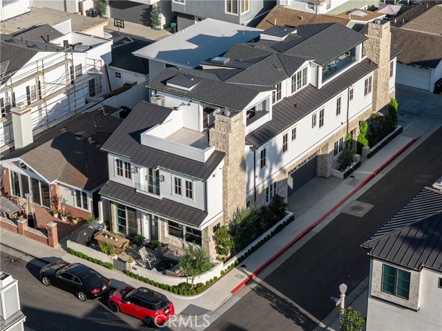 Detail Gallery Image 58 of 65 For 400 40th Street, Newport Beach,  CA 92663 - 7 Beds | 6/2 Baths